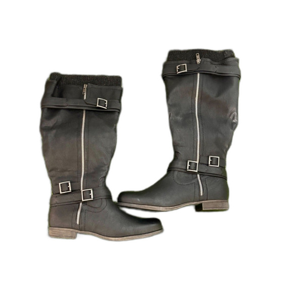 JustFab Kadijah Flat Boots Black Sweater Cuff Size 10 Women's - Picture 1 of 5